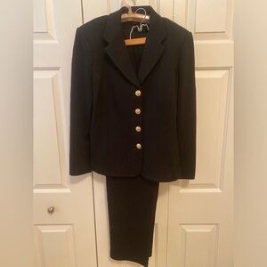 St. John 2 Piece Knit Jacket Pant Set Sz12/10